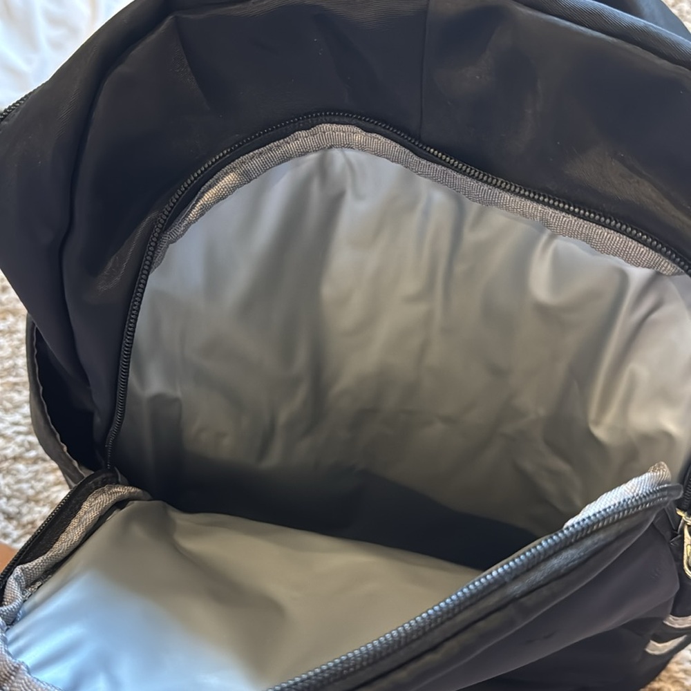 Trend Urban Backpack - Picture 7 of 7